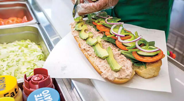 Reconocida marca de hamburguesas cerrará sus tiendas. Reconocida marca de hamburguesas cerrará sus tiendas.