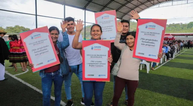 Miles de peruanos que habitan más de una década en un terreno podrían calificar para obtener formalización, según Cofopri. Aquí los detalles. Miles de peruanos que habitan más de una década en un terreno podrían calificar para obtener formalización, según Cofopri. Aquí los detalles.