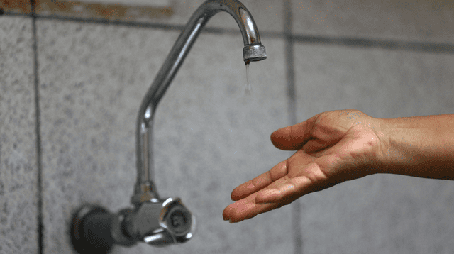 Sedapal suspende el agua en Lima por horas en 6 distritos. Sedapal suspende el agua en Lima por horas en 6 distritos.