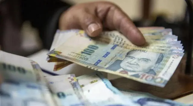 El Gobierno de Dina Boluarte ha promulgado la Ley N.º 32322, que autoriza el retiro de hasta el 100% de los fondos de la Compensación por Tiempo de Servicios (CTS), con un plazo límite hasta diciembre de 2026. El Gobierno de Dina Boluarte ha promulgado la Ley N.º 32322, que autoriza el retiro de hasta el 100% de los fondos de la Compensación por Tiempo de Servicios (CTS), con un plazo límite hasta diciembre de 2026.
