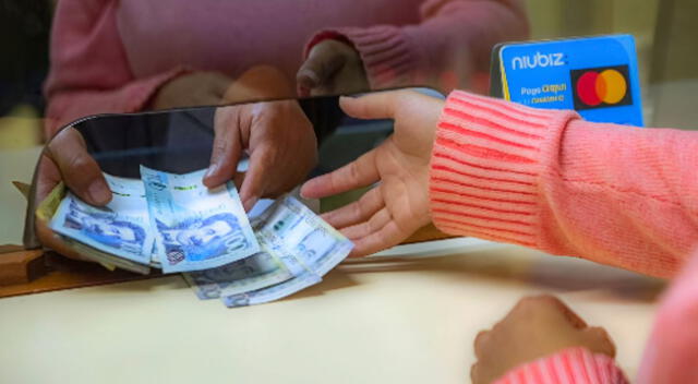 Entidades financieras y bancos adelantan retiro de la CTS. Entidades financieras y bancos adelantan retiro de la CTS.