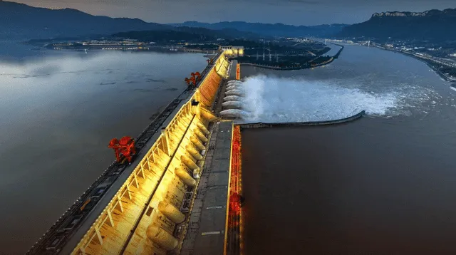 Una macropresa de China desplazó el eje de la Tierra y alargó la duración de los días. Una macropresa de China desplazó el eje de la Tierra y alargó la duración de los días.