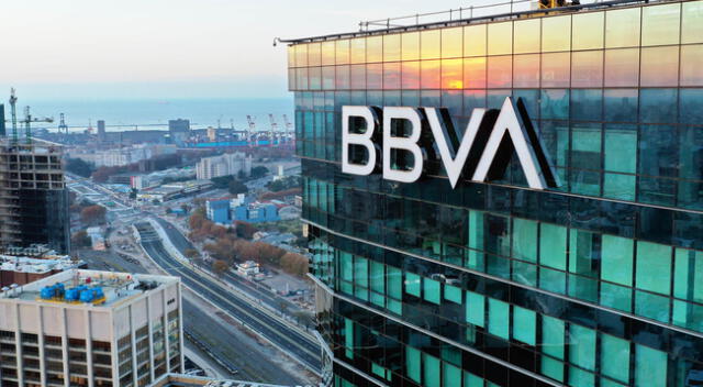 Trabajadores del BBVA Perú habría estafado a la entidad bancaria con S/180 millones. Trabajadores del BBVA Perú habría estafado a la entidad bancaria con S/180 millones.