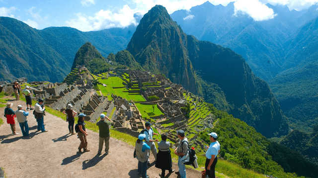 Machu Picchu se suma a la lista negra del turismo por impacto ambiental. Machu Picchu se suma a la lista negra del turismo por impacto ambiental.
