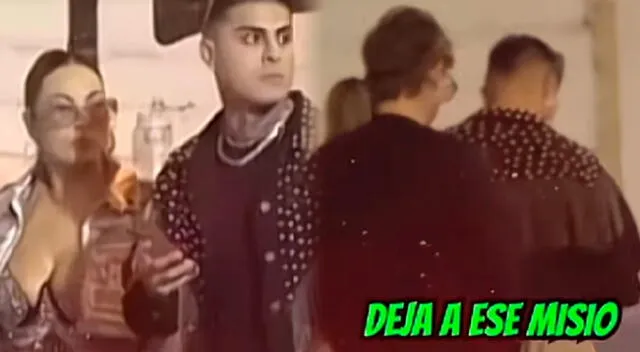 Le gritan a Pamela López que ABANDONE a Paul Michael tras ROCHEZAZO en Cochinola Le gritan a Pamela López que ABANDONE a Paul Michael tras ROCHEZAZO en Cochinola