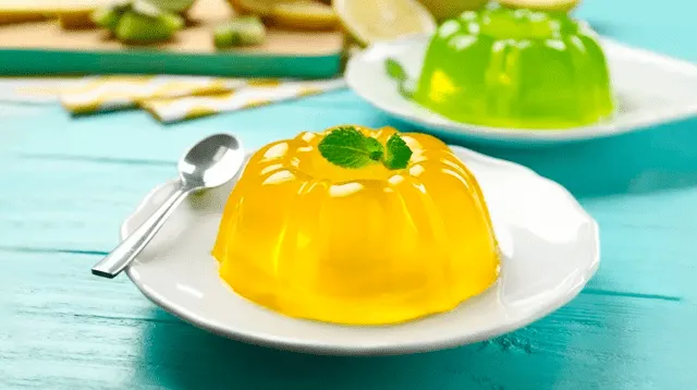 Gelatina casera con colágeno: la preparación fácil que combate arrugas y alivia el dolor articular