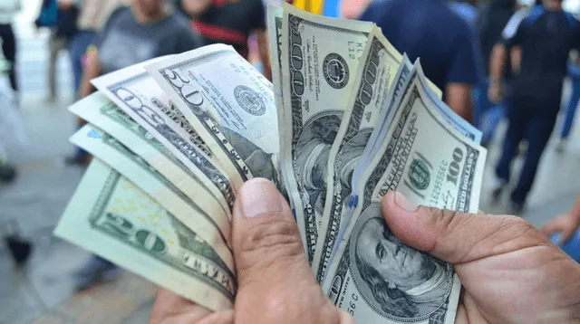 Este grupo de padres en EE. UU. recibirá hasta $2,200 directo a su cuenta. Este grupo de padres en EE. UU. recibirá hasta $2,200 directo a su cuenta.