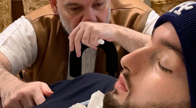 Al-Waleed bin Khalid solo tenía 15 años cuando sufrió un terrible accidente de tránsito en Londres. Al-Waleed bin Khalid solo tenía 15 años cuando sufrió un terrible accidente de tránsito en Londres.