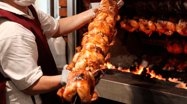 Día del Pollo a la Brasa: dónde comer el mejor pollo este 20 de julio, según Taste Atlas y Premios Summum Día del Pollo a la Brasa: dónde comer el mejor pollo este 20 de julio, según Taste Atlas y Premios Summum