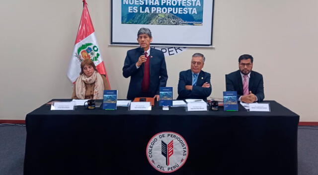 Crisis total: proponen refundar el Perú con el Plan Tawantinsuyo Crisis total: proponen refundar el Perú con el Plan Tawantinsuyo