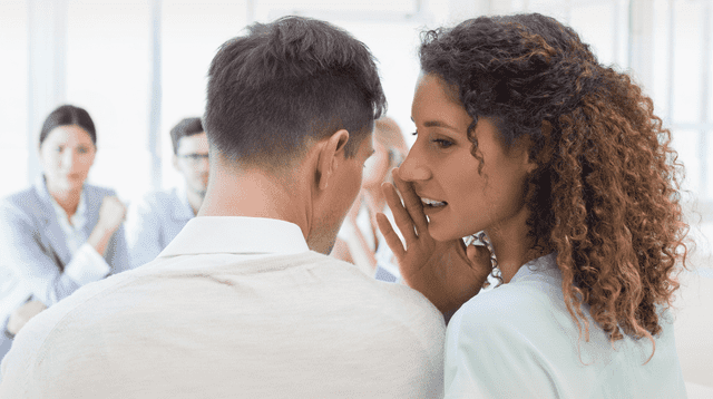 ¿Te encanta el chisme? Científicos italianos revelan efectos positivos en el estado de ánimo de las personas. ¿Te encanta el chisme? Científicos italianos revelan efectos positivos en el estado de ánimo de las personas.