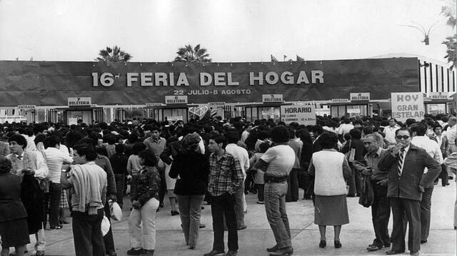 Entrada de la Feria del Hogar en el distrito de San Miguel.   