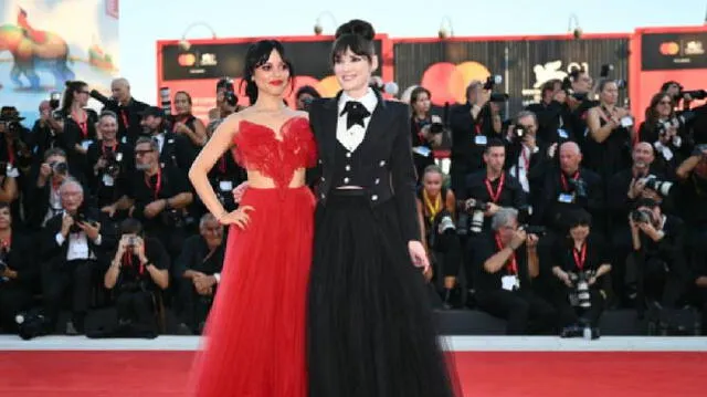  <strong>Winona Ryder y Jenna Ortega.</strong>   