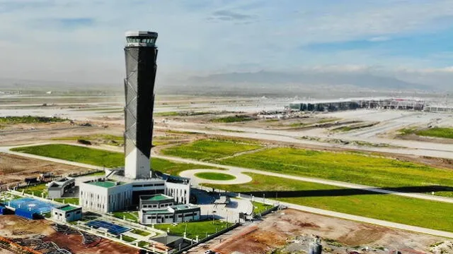 El Aeropuerto Internacional Felipe Ángeles se inspira en el macuahuitl azteca.