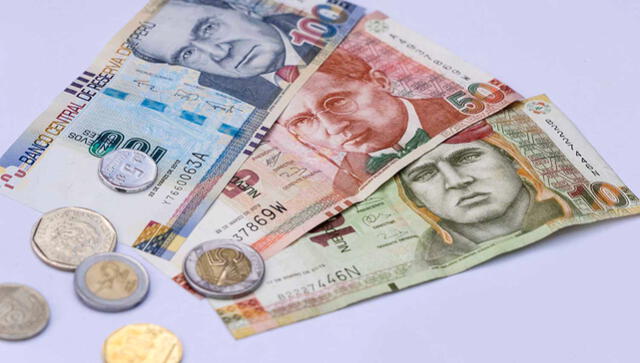  Las falsificaciones de billetes y monedas se han perfeccionado con el paso de los años. Foto: Shutterstock.   