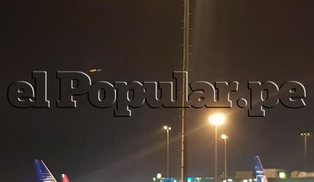 Imagen muestra el avistamiento de dos OVNI sobre el aeropuerto Jorge Chávez Imagen muestra el avistamiento de dos OVNI sobre el aeropuerto Jorge Chávez