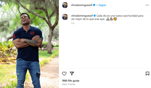 Christian Domínguez se luce feliz.  