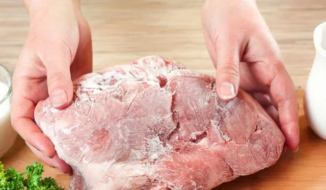 Es bueno descongelar la carne por un lapso de 6 a 8 horas previo a cocinarla. Fuente: Sabor y Estilo.   