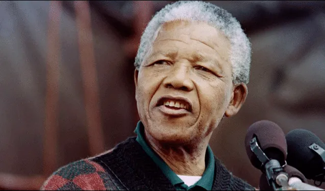  Nelson Mandela fue una de las personalidades más influyentes para la paz mundial. Foto: AFP 