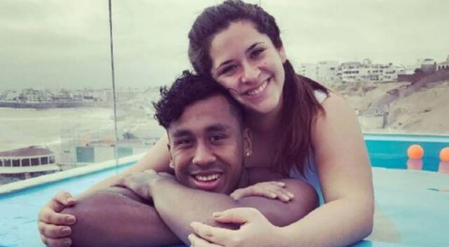  Renato Tapia y su esposa Andrea Cordero se lucían juntos antes de conocerse la noticia. Fuente: Difusión.   