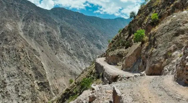  <strong>Fairy Meadows Road, Pakistán</strong> Foto: GlobeRovers   