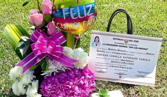 Esta es la dedicatoria que Katherine le hizo a su madre el día de su cumpleaños.