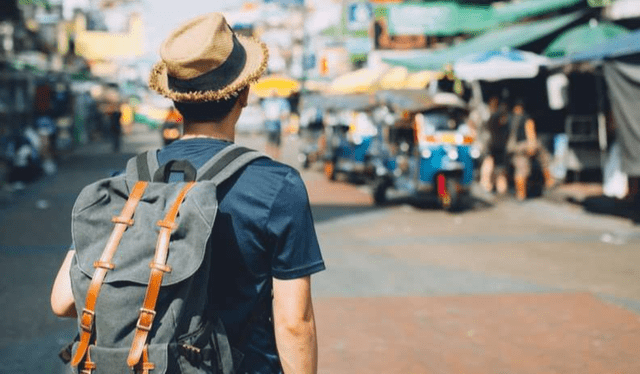 Viaja sin salir de casa con la IA .