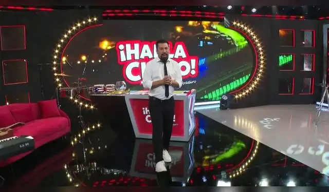 Aldo Miyashiro en la conducción de su programa 'Habla Chino'. Fuente: Willax TV.