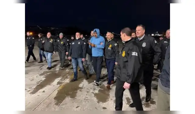 Nicolás Maduro en su llegada a Nueva York tras ser capturado. Fuente: Difusión.