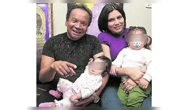 Monserrat y Melcochita junto a sus hijas. Fuente: Difusión.