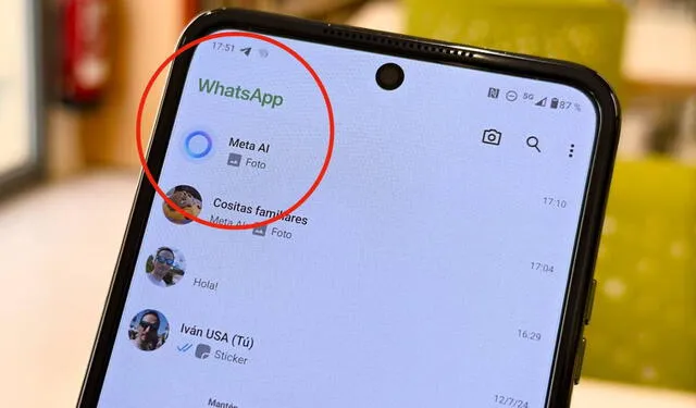 ¿Cómo desactivar el circulo azul de Meta AI de WhatsApp? 