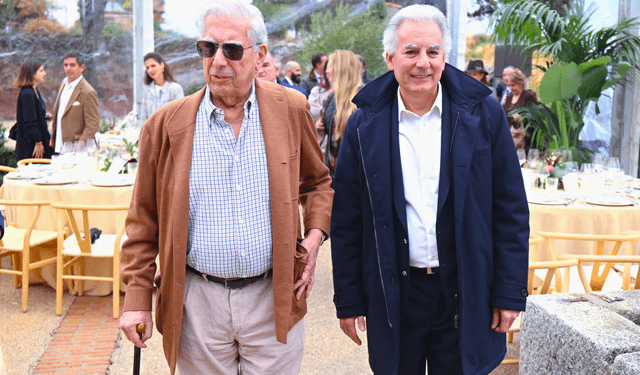 <em>Álvaro Vargas Llosa junto a su padre Mario Vargas Llosa. Foto: Difusión</em> <em>Álvaro Vargas Llosa junto a su padre Mario Vargas Llosa. Foto: Difusión</em>