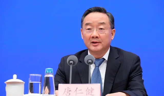 <strong> Tang Renjia aceptó recibir dinero como parte de sobornos</strong>   