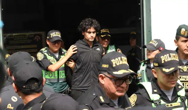 Adrián Villar camino a prisión