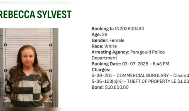 Arrestan a la mujer por robar dentro de un Walmart en EE.UU.  