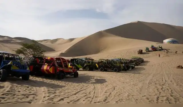 Tubulares en Huacachina: Indecopi pide suspender recorridos por falta de seguridad y accidentes. Foto: Difusión.