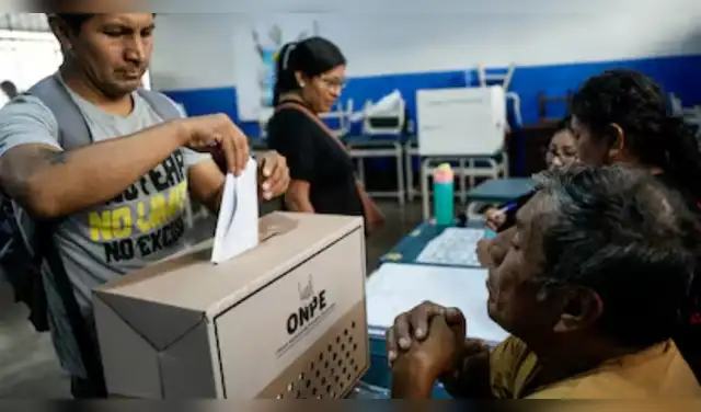 El Registro Nacional de Identificación y Estado Civil (Reniec) detectó 38,000 cambios de domicilio irregulares en el marco de las Elecciones Regionales y Municipales (ERM) 2026. El Registro Nacional de Identificación y Estado Civil (Reniec) detectó 38,000 cambios de domicilio irregulares en el marco de las Elecciones Regionales y Municipales (ERM) 2026.