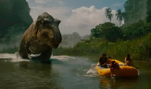  Persecución de Tyrannosaurios Rex a una balsa. Foto: Universal   