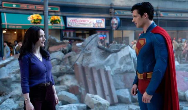 Loise Lane y 'Superman' son pareja desde hace meses. Foto: DC Loise Lane y 'Superman' son pareja desde hace meses. Foto: DC
