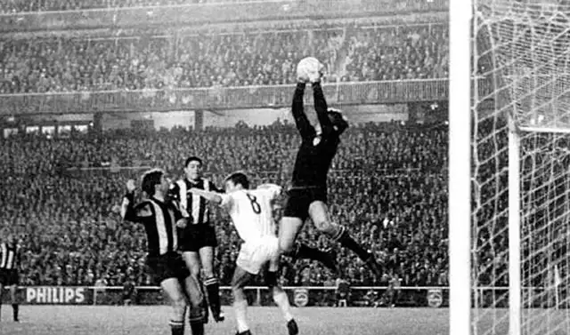 Peñarol venció al Real Madrid. Foto: difusión Peñarol venció al Real Madrid. Foto: difusión