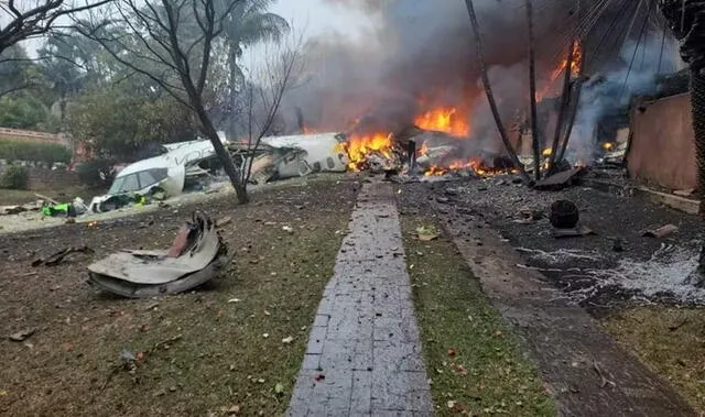 Estas son las desgarradoras imágenes de la caída del avión en São Paulo que deja 61 muertos en Brasil