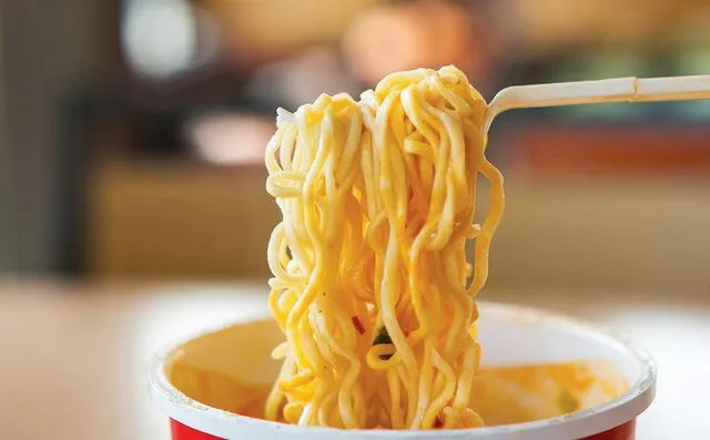 sopa instantánea sopa instantánea