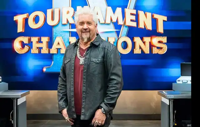 Querido conductor de TV sufre accidente en pleno programa y termina en silla de ruedas Querido conductor de TV sufre accidente en pleno programa y termina en silla de ruedas