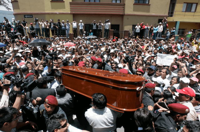 <em>Último adiós a Ciro Castillo</em>   