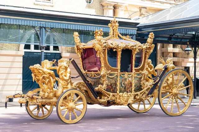 La carroza se ha utilizado en todas las Coronaciones desde la de Guillermo IV en 1831.                 Créditos: Twitter, The Royal Family.   