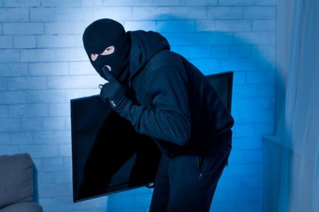 Descubre las interpretaciones más comunes de soñar que te roban en casa. Descubre las interpretaciones más comunes de soñar que te roban en casa.