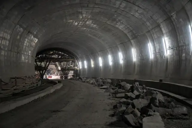 <strong> Túnel Ollachea en Puno es parte de la IIRSA Sur hacia Brasil. Foto: difusión</strong>   
