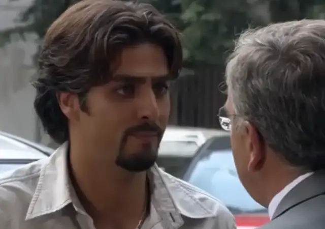 Querido actor de televisión se queda sin trabajo y ahora se dedica a la venta de paltas