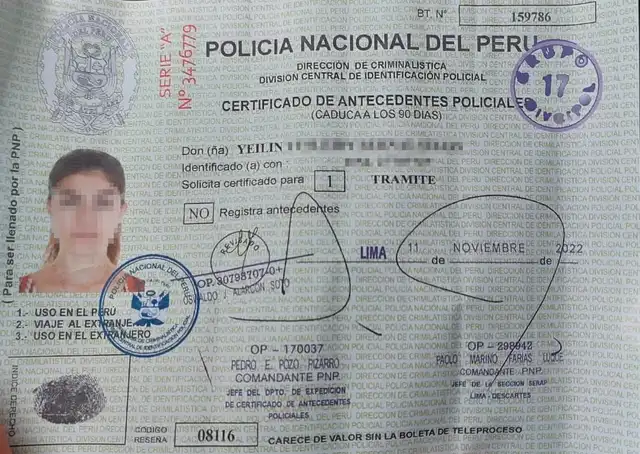 Antecedente falso entregado por un tramitador cerca al Palacio de Justicia Antecedente falso entregado por un tramitador cerca al Palacio de Justicia
