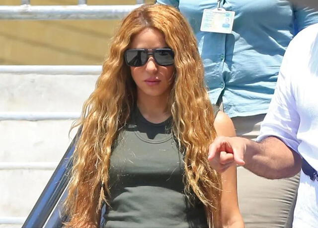 Fiscalía de España acusa a Shakira. 